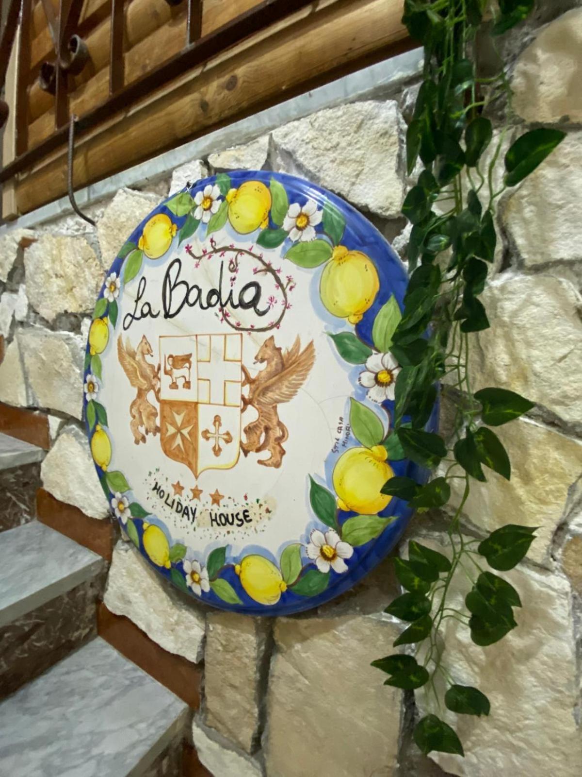 La Badia Hotel Messina Exterior photo